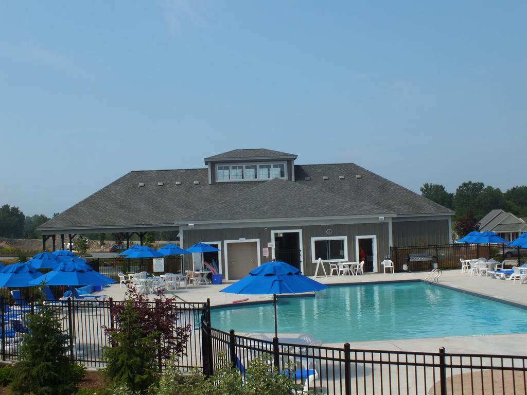 Sandbanks Summer Village Cottages Cherry Valley ภายนอก รูปภาพ